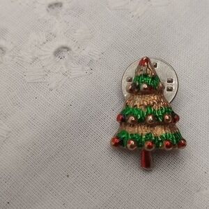 Vintage‎ Goldtone Christmas Tree pin/brooch
